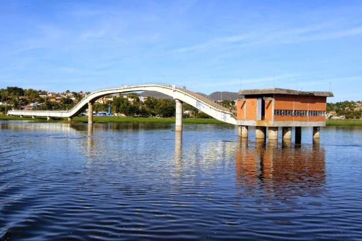 Revitalização de cartão-postal de Corumbá
