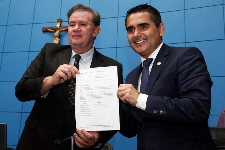 Os deputados Eduardo Rocha e Herculano Borges destacaram a superação dos atletas paralímpicos