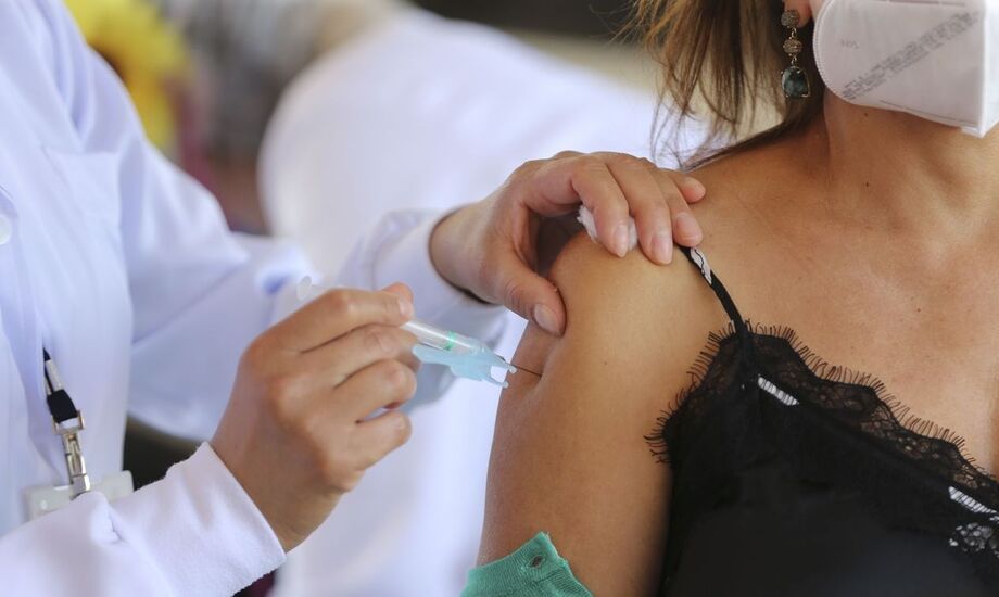 A segunda dose ou a vacina de dose única imunizou mais de 44,8 milhões de pessoas
