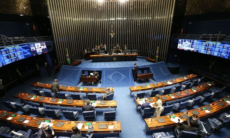 O texto segue para análise da Câmara