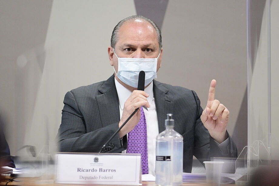 O depoimento do líder do governo na Câmara, Ricardo Barros (PP-PR) à CPI da Covid provocou bate-boca entre senadores nesta quinta-feira (12).