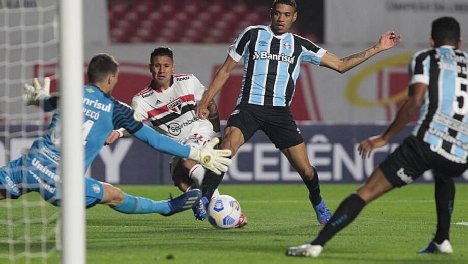 São Paulo e Grêmio se enfrentaram no Morumbi