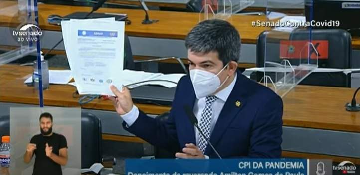 Randolfe aponta carta em que Amilton atualiza oferta de vacina por US$ 11 a dose