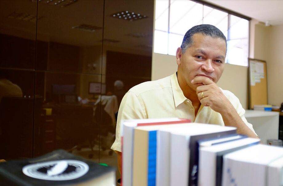 Jornalista e professor, Wilson Aquino