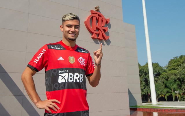 O meia Andreas Pereira