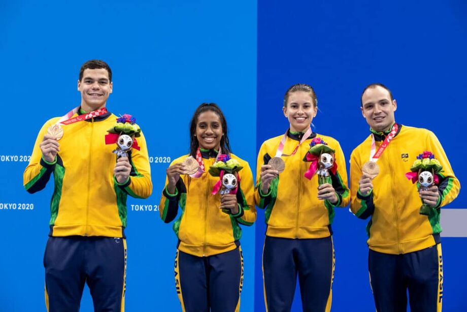 Brasil conquista bronze na Final do 4x 100 Misto da Natação