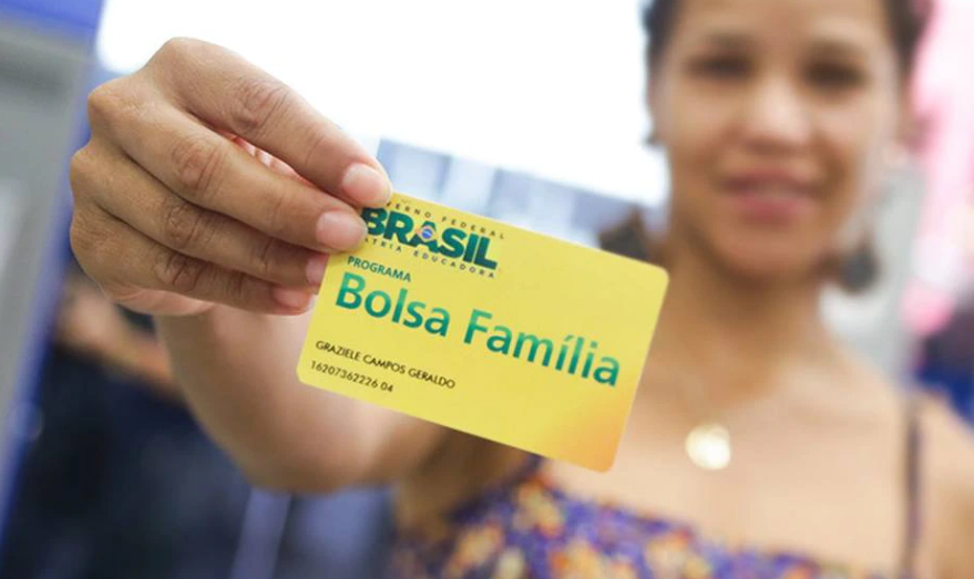 Novo Bolsa Família, chamado de Auxílio Brasil, é composto por 6 benefícios, incluindo bônus pra quem conseguir emprego