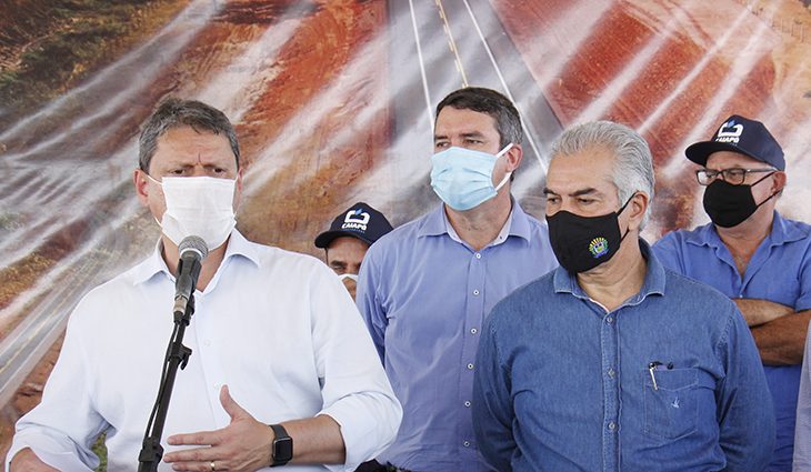 Governador e ministro visitaram trecho da obra
