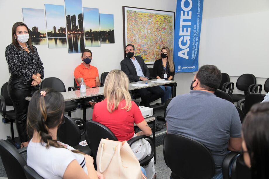 Doação de sistema monitora saúde