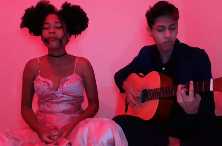 Música Não Mais, de autoria de Pietra Silva e Natan Soares