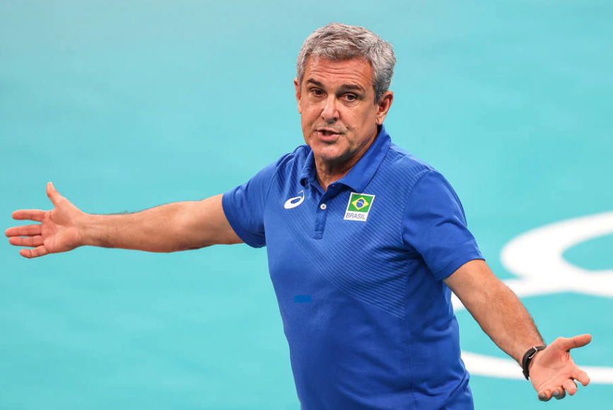 Técnico José Roberto Guimarães alerta para dificuldades diante da Coreia do Sul