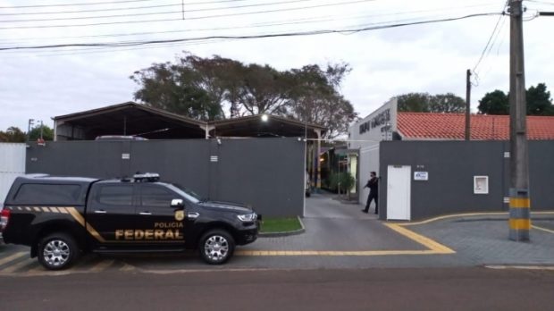 Agentes da Polícia Civil e Receitas Federal e Estadual cumprem 10 mandados de busca e apreensão na segunda fase da 'Operação Expresso'. Alvos estão em seis cidades do estado.