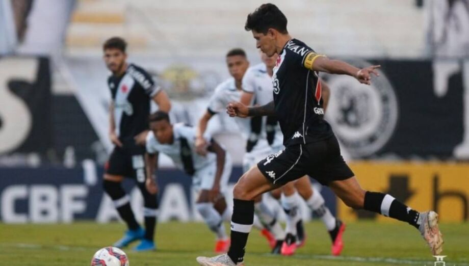 O Vasco fez as pazes com a vitória e, de quebra, voltou a sonhar com o acesso à elite do Brasileirão