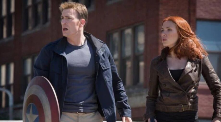 Capitão América (Chris Evans) e Viúva Negra (Scarlett Johansson) em cena de 'Capitão América: Soldado Invernal'