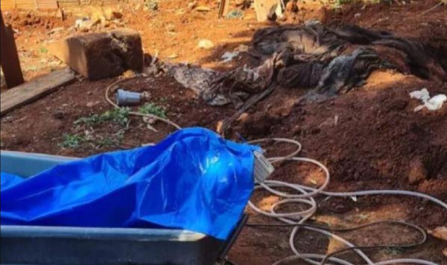Vítima estava enterrada na casa de ex-companheiro