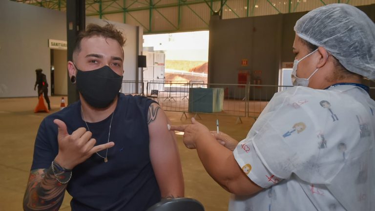 Mais de 20 pontos estarão abertos durante todo o dia exclusivamente para atendimento deste público