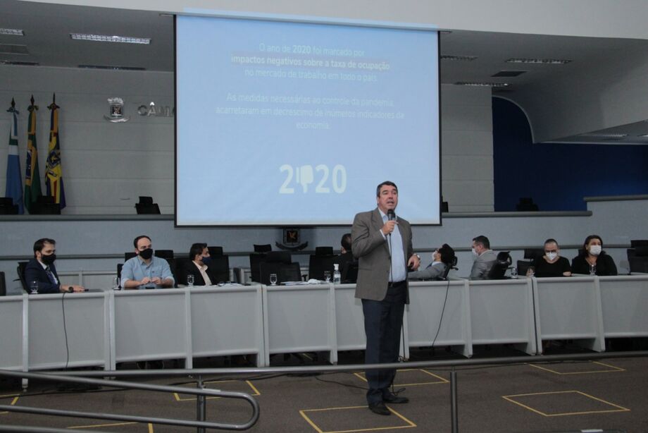 O secretário de Infraestrutura, Eduardo Riedel