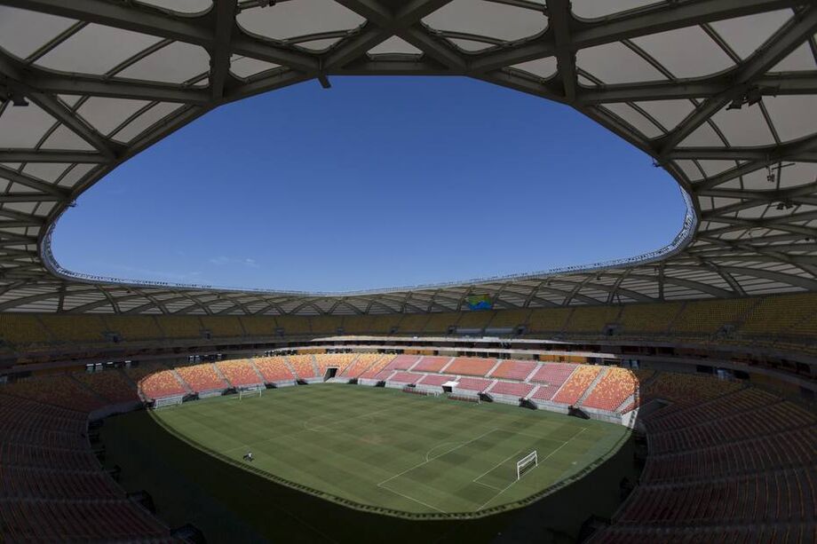 O jogo está marcado para 14 de outubro.