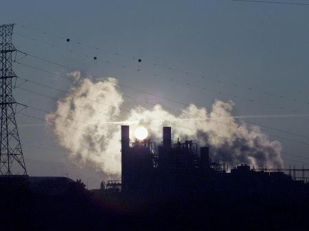 Segunda maior usina térmica do País é desligada 4 dias após entrar em operação