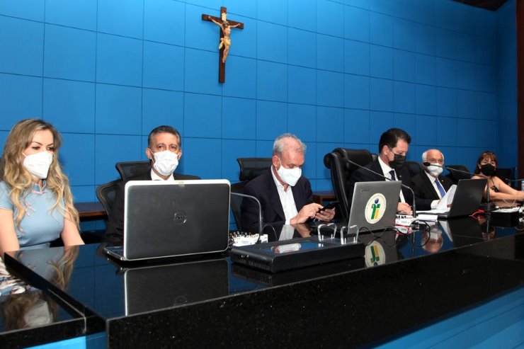 Nestes 15 anos, contribuímos com quase seis mil doações de córneas, disse Cristiane Bernardes, diretora do Banco de Olhos