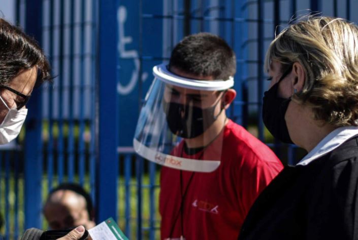 Evento no Expo Center Norte na área de decoração, onde foi exigido o 'passaporte da vacina'