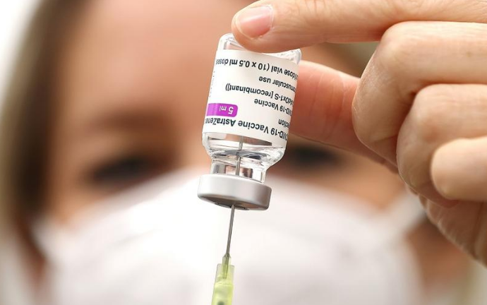 Brasileiros estão com 2ª dose da vacina em atraso