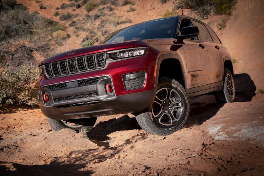 O novo Jeep Grand Cherokee 2022 é feito em uma arquitetura completamente nova criada exclusivamente para esta quinta geração.