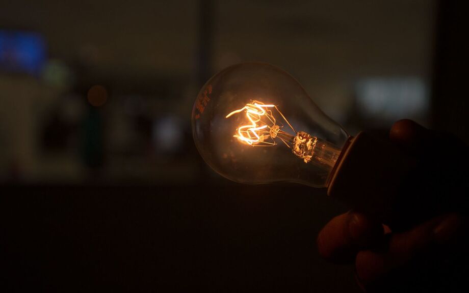 Conta de luz está com o preço elevado
