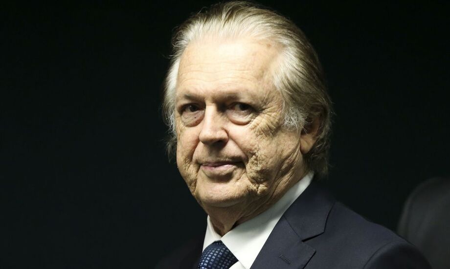Luciano Bivar (UNIÃO)