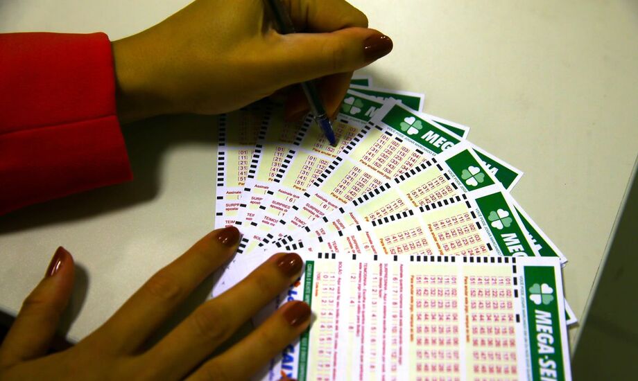As dezenas sorteadas foram: 07 - 26 - 29 - 34 - 43 - 44