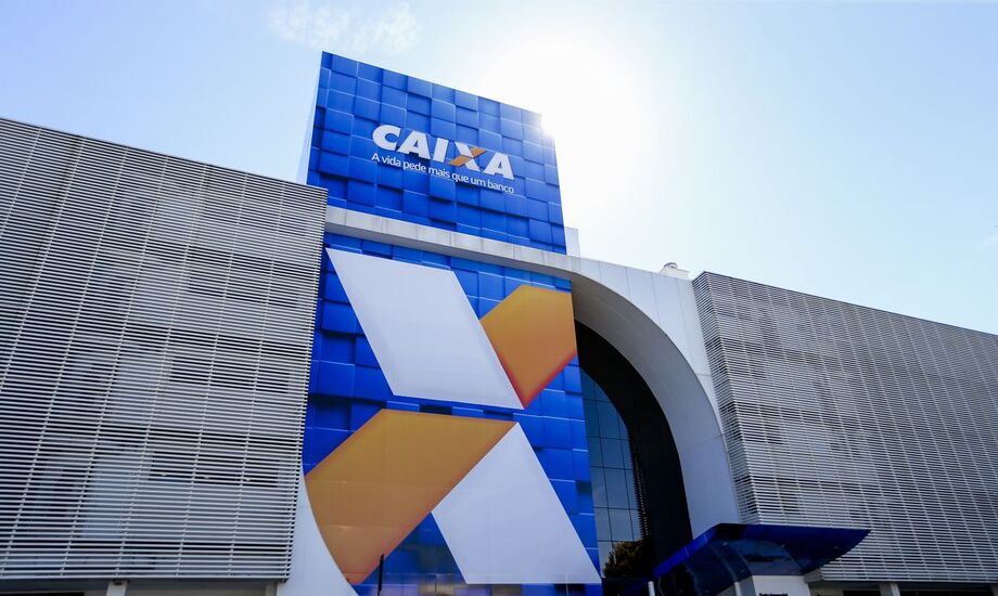 Caixa paga hoje auxílio emergencial a nascidos em maio