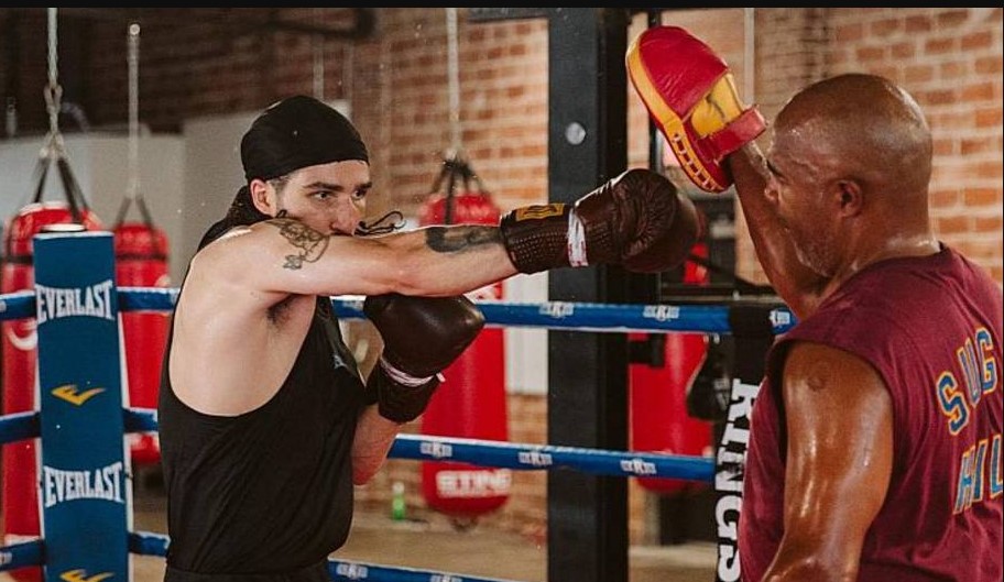 Nico Walsh luta para honrar a lenda do avô Muhammad Ali