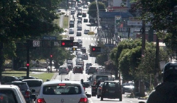 Deputado pede manutenção de IPVA