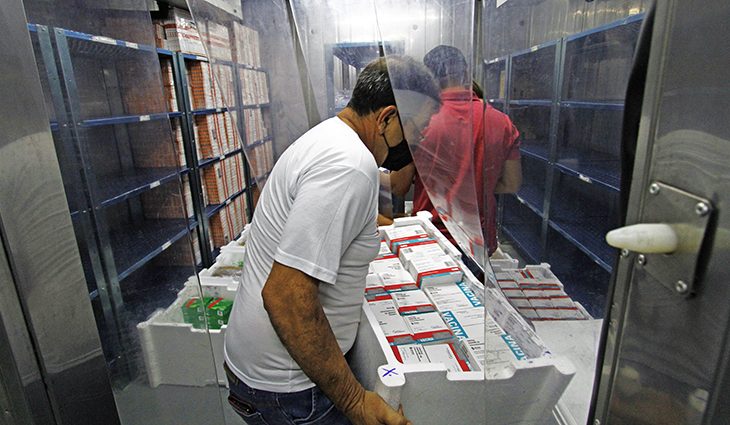 Doses de vacina contra covid-19