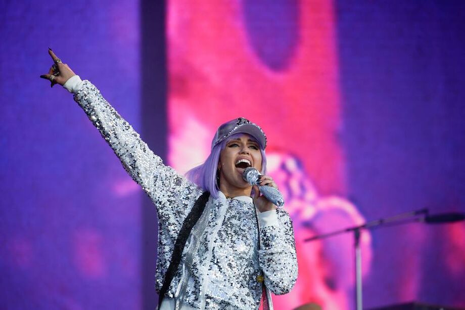Miley Cyrus é uma das atrações confirmadas para o Lollapalooza Brasil 2022
