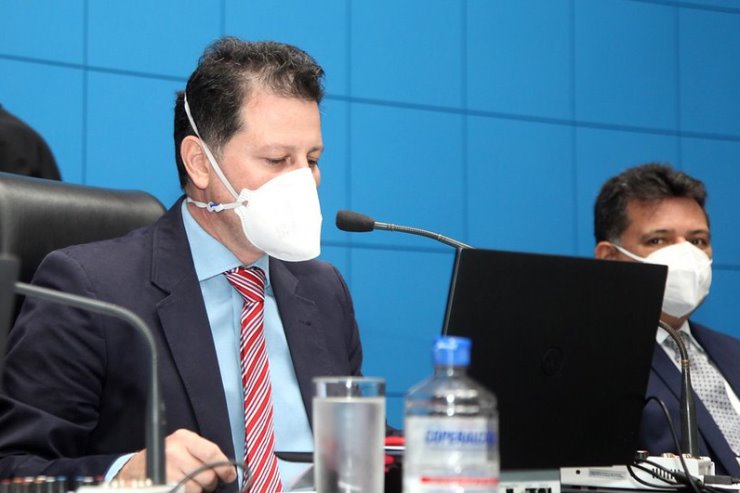 Proposta foi apresentada pelo deputado Renato Câmara