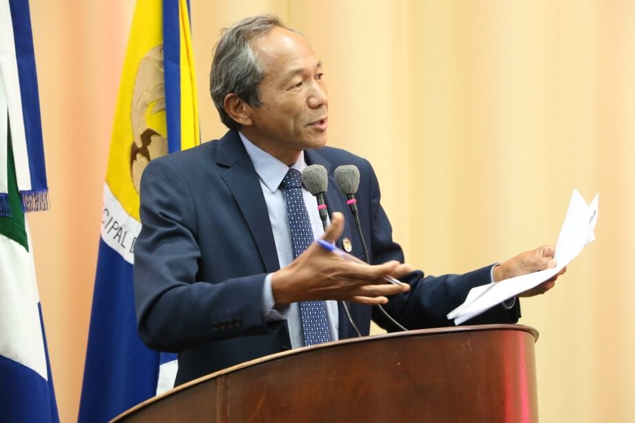 Ishy solicitou também que a prefeitura realizasse estudos para a implantação de uma micro usina solar fotovoltaica