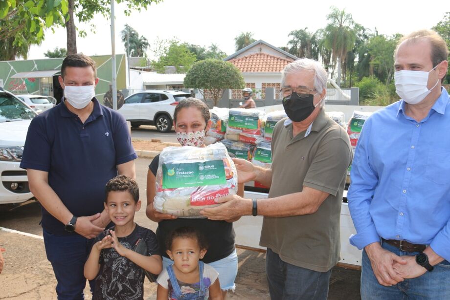 Agro Fraterno: 300 famílias são beneficiadas com ação do SRCG e Famasul