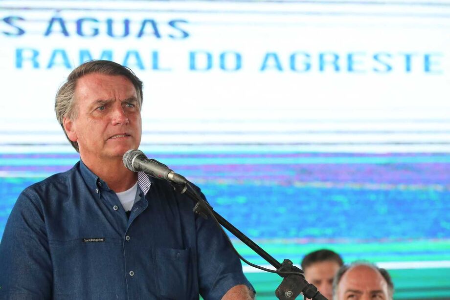 Bolsonaro sanciona lei que eleva tolerância no peso de caminhões sem penalidades