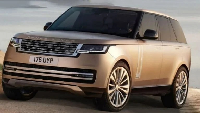 Imagens vazadas do Range Rover 2022