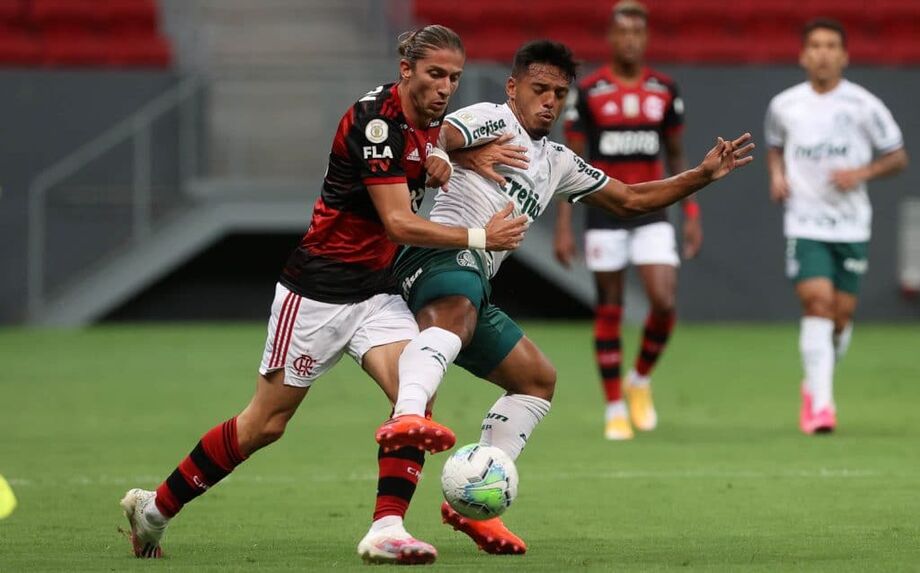 Organizadas de Palmeiras e Fla repudiam preços ingressos de final da Libertadores