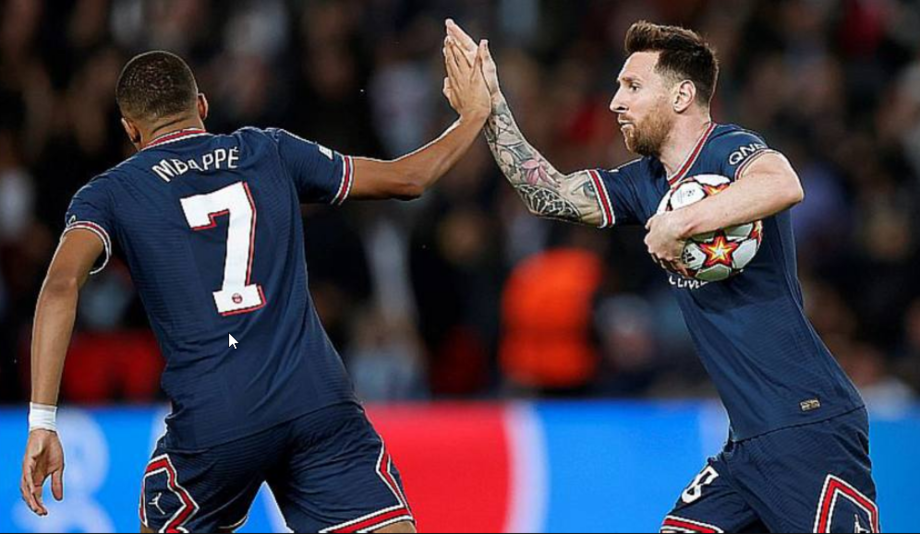 KYLIAN MBAPPÉ E LIONEL MESSI, JOGADORES DO PSG Com bênção de Ronaldinho, Messi brilha, faz 2 e PSG ganha duro jogo com o Leipzig