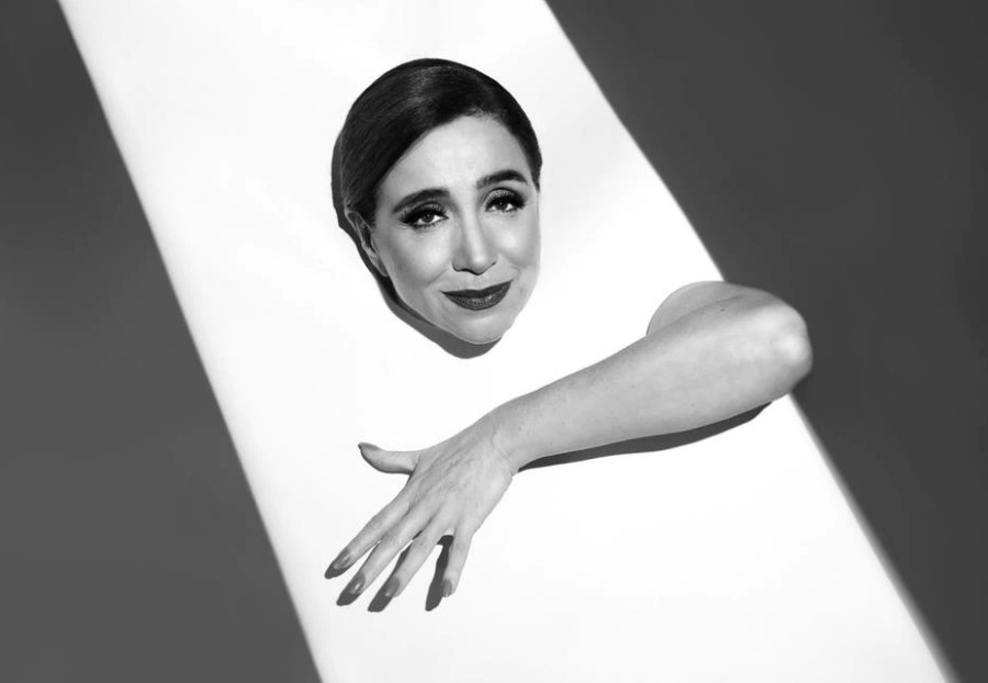 Marisa Orth no monólogo 'Bárbara'