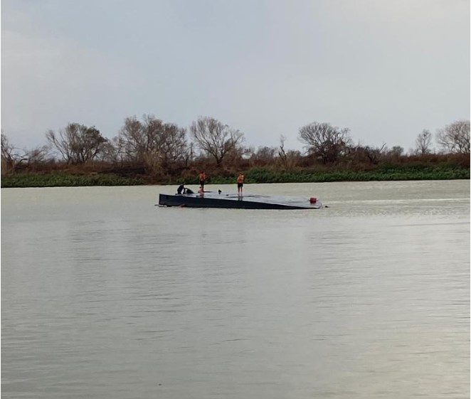 Os sobreviventes foram resgatados por embarcação do Exército que passava pelo local