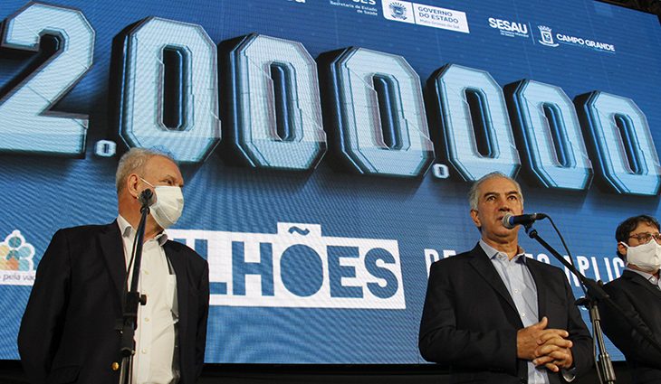 Vacinação - Dois milhões de doses