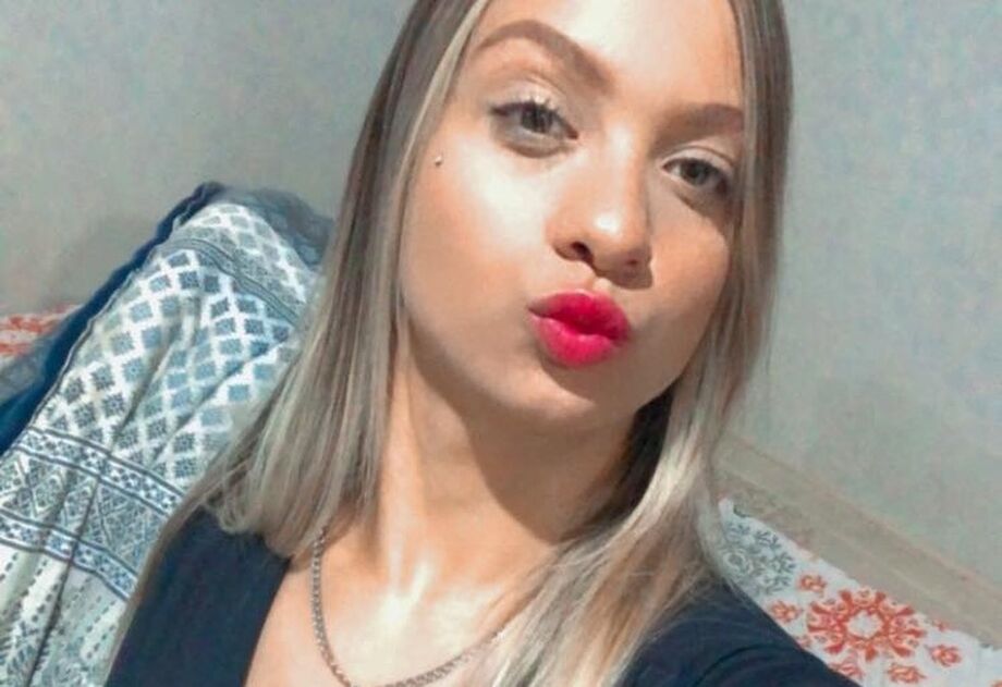 Karen foi encontrada morta