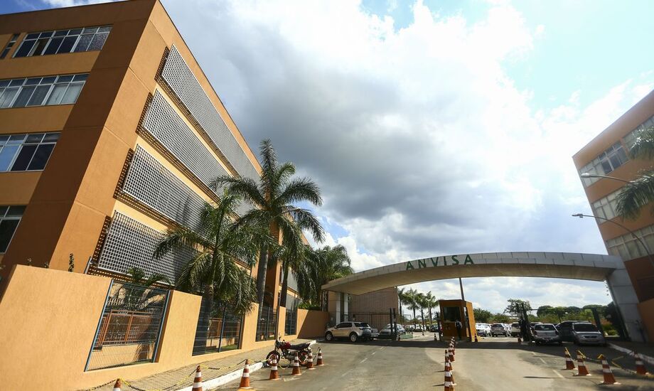 A instituição de pesquisa ainda não entrou com novo requerimento de autorização para a inclusão desse segmento entre aqueles que podem receber o imunizante