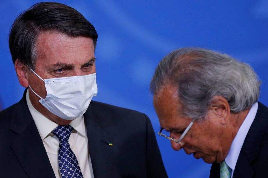 O presidente da República, Jair Bolsonaro, e o ministro da Economia, Paulo Guedes; agenda oficial do chefe do Executivo não prevê reuniões com os ministros nesta segunda