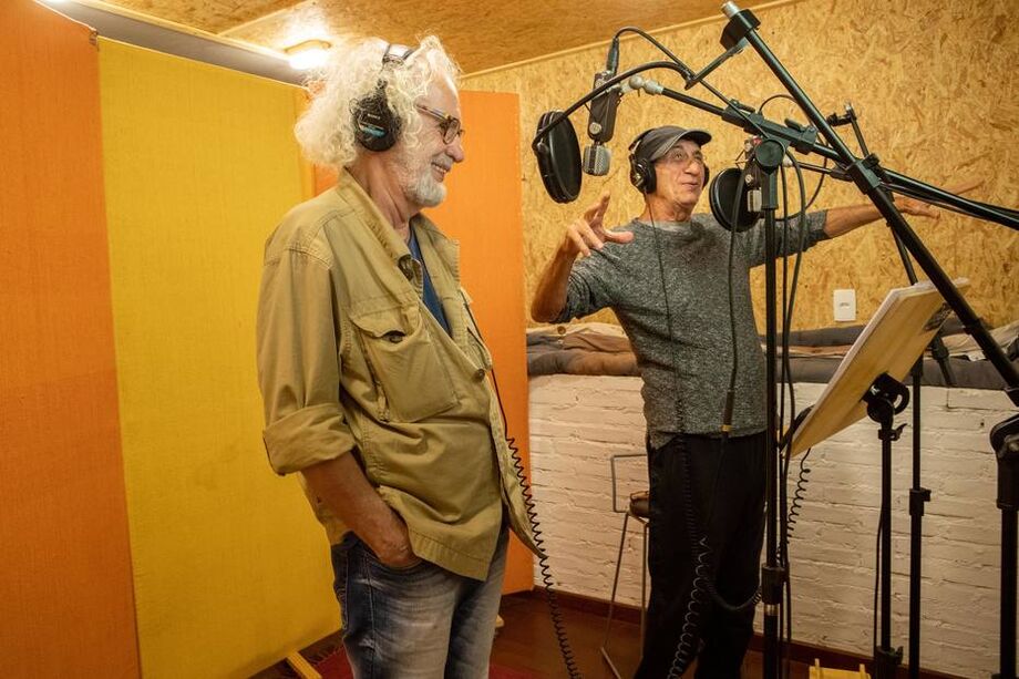 Renato Teixeira e Raimundo Fagner gravaram 'Mucuripe', mas ainda não sabem se música dos anos 1970 entrará no novo álbum
