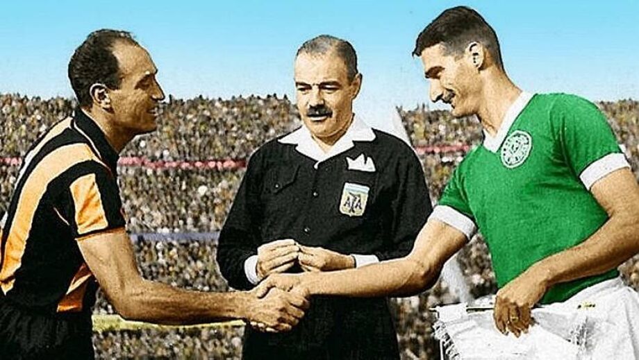 Julinho Botelho, capitão do Palmeiras, na final da Libertadores contra o Peñarol